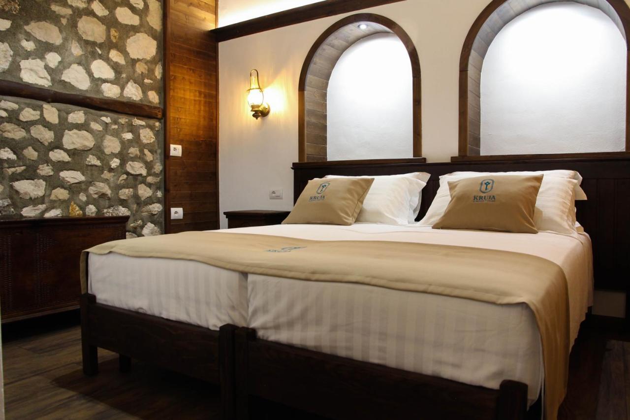 Kruja Albergo Diffuso , Inside Kruja Castle Экстерьер фото