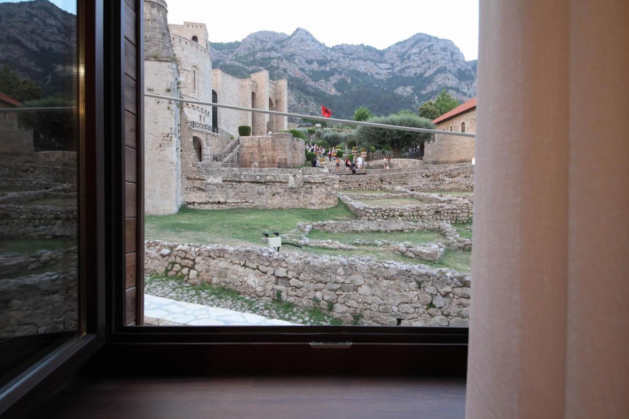 Kruja Albergo Diffuso , Inside Kruja Castle Экстерьер фото