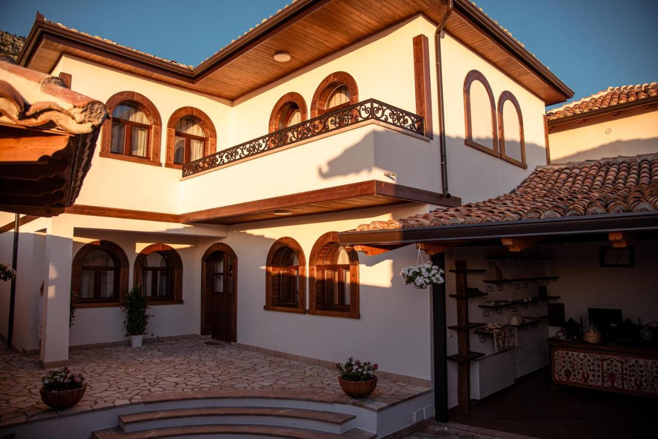 Kruja Albergo Diffuso , Inside Kruja Castle Экстерьер фото