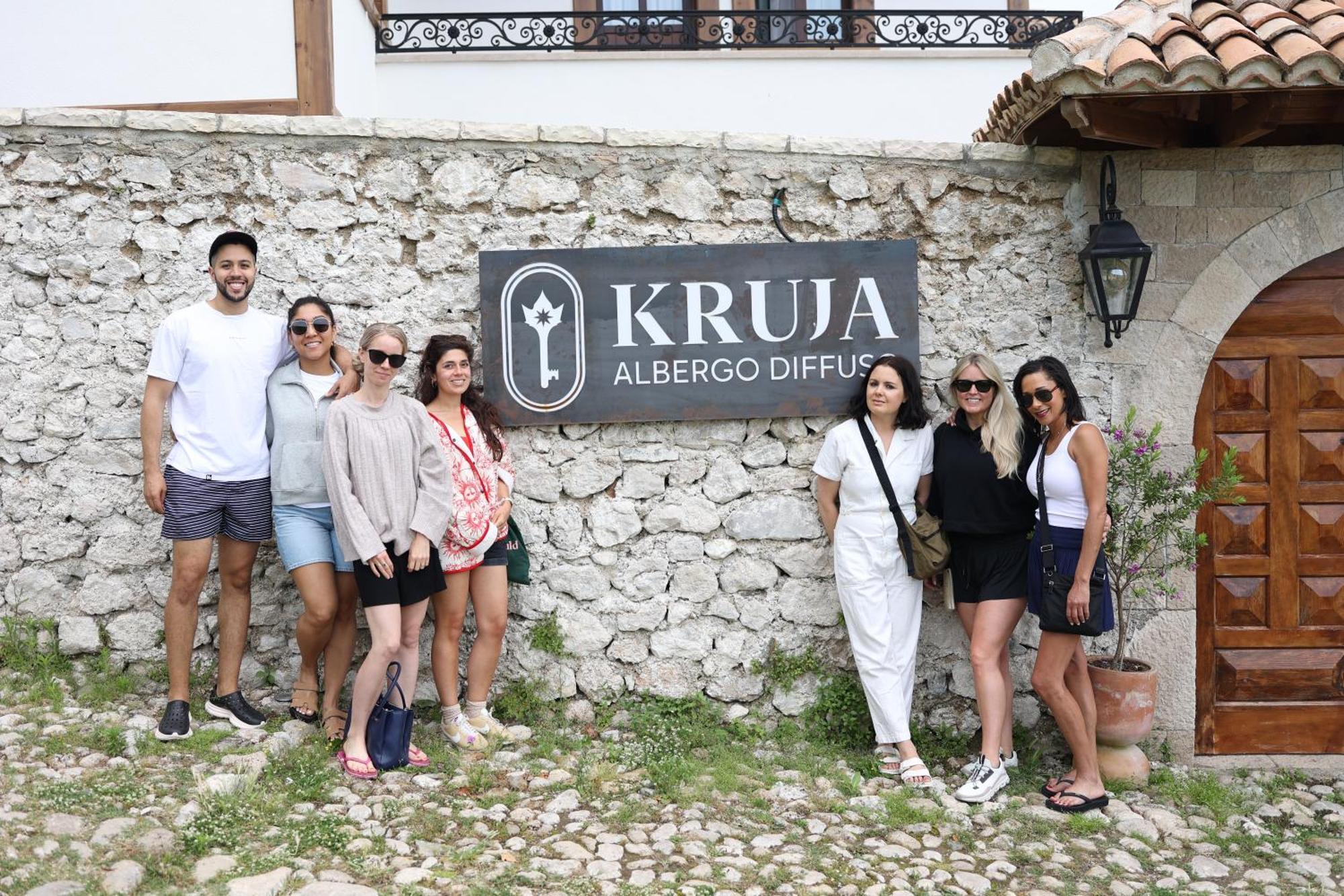 Kruja Albergo Diffuso , Inside Kruja Castle Экстерьер фото