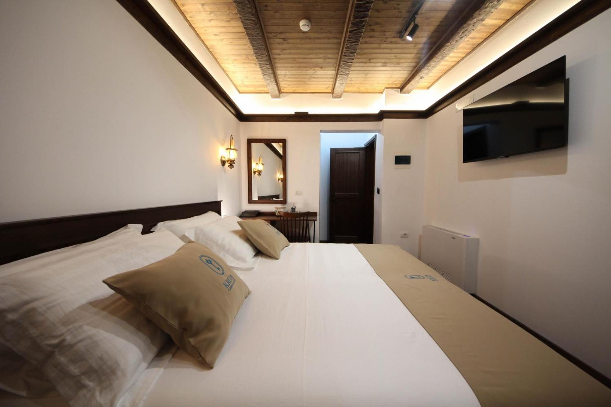 Kruja Albergo Diffuso , Inside Kruja Castle Экстерьер фото